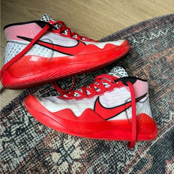 Nike Red and White Sneakers - Picture 1 of 4